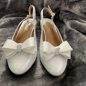 J.Renee Tanay White Sling Back Heel